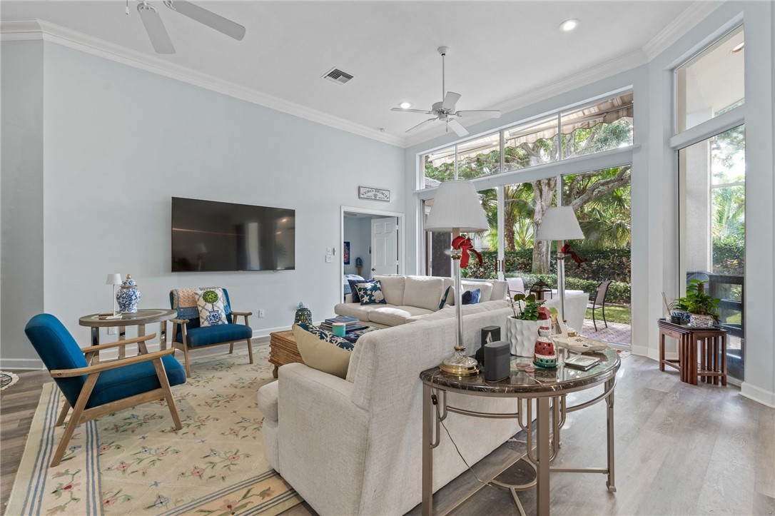 294 S Peppertree Drive