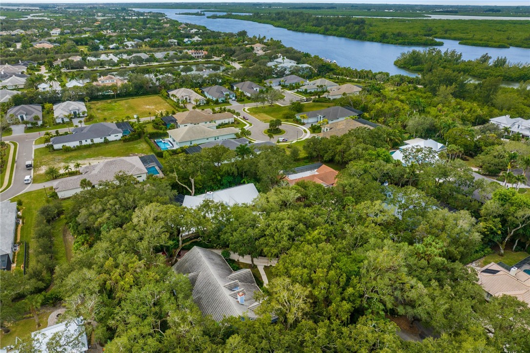 631 Tomahawk Trail