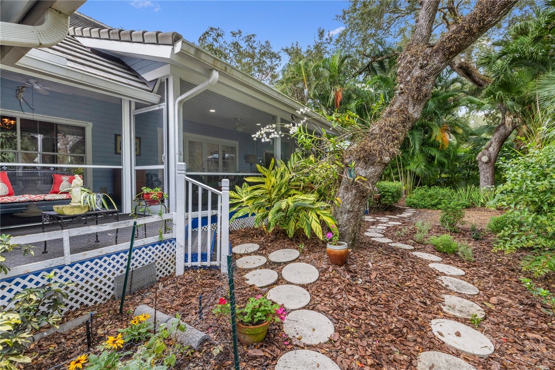631 Tomahawk Trail