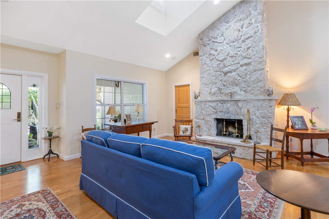 631 Tomahawk Trail