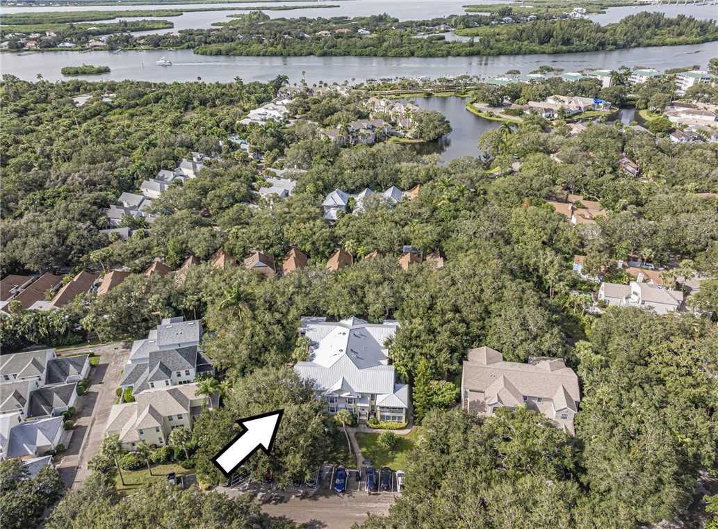 1385 Winding Oaks Circle W 703