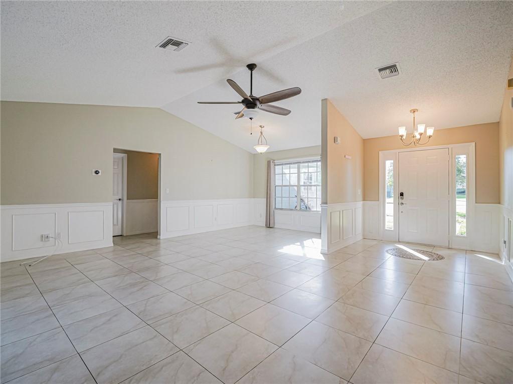 117 N 19th Circle SW