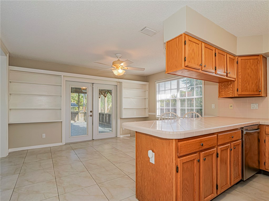 117 N 19th Circle SW