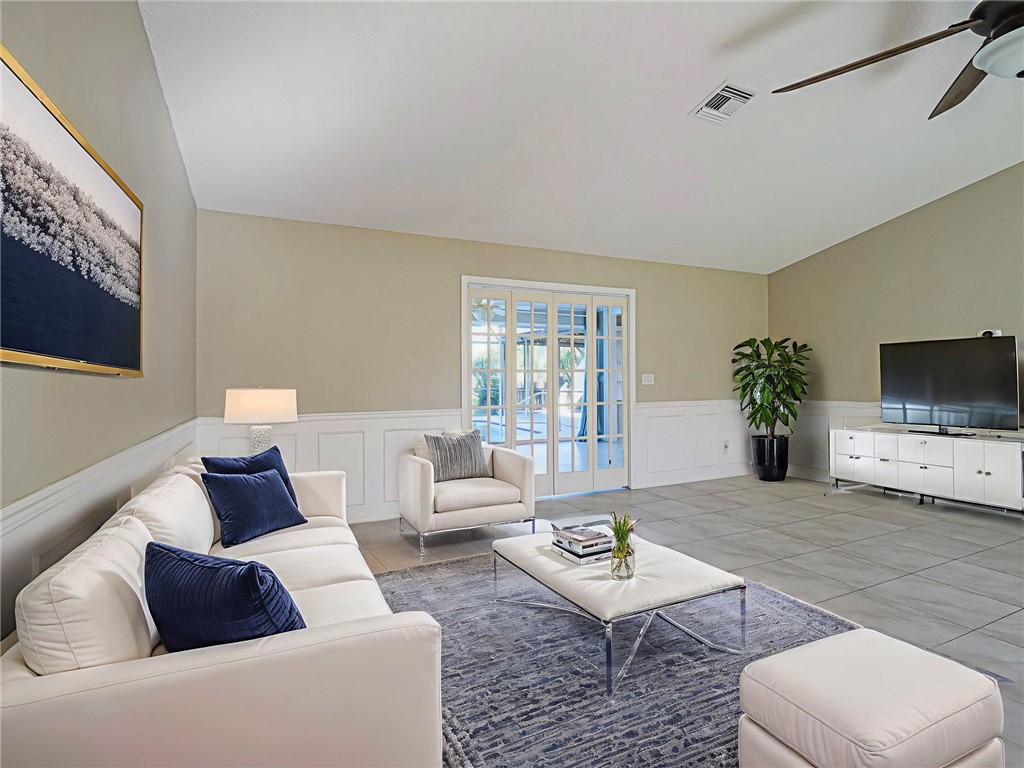 117 N 19th Circle SW