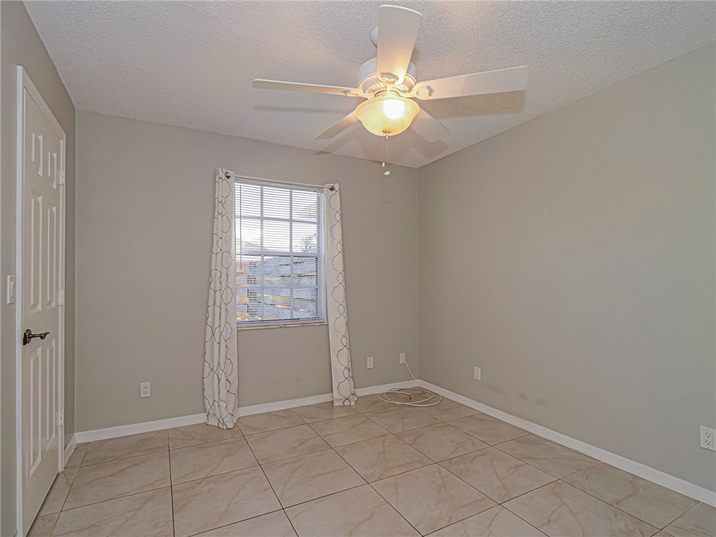 117 N 19th Circle SW