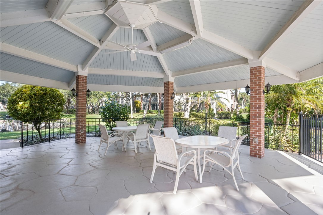 109 W Park Shores Circle 36