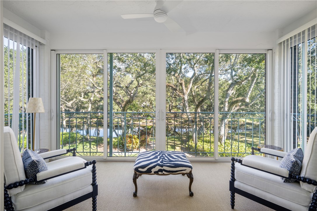 109 W Park Shores Circle 36