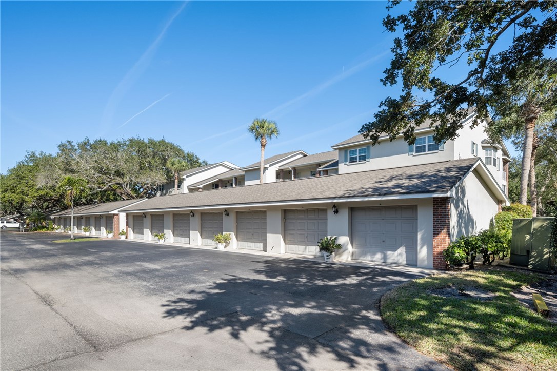 109 W Park Shores Circle 36