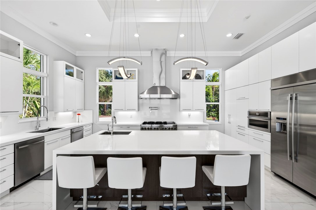 4756 Pebble Bay Circle