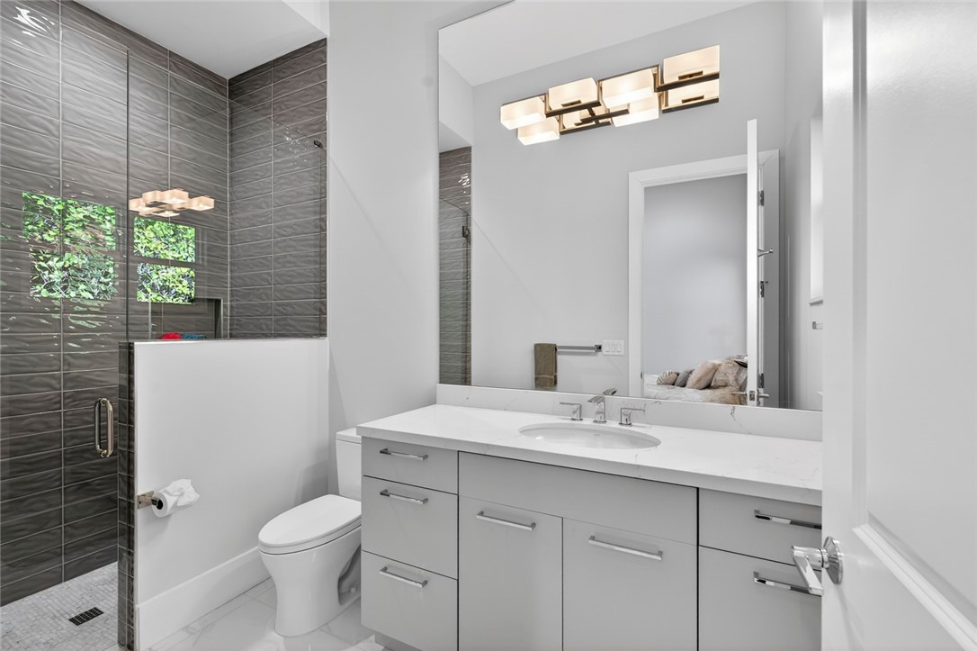 4756 Pebble Bay Circle