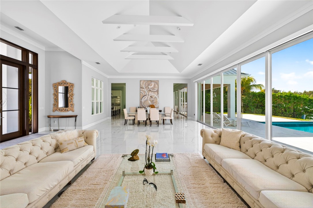 4756 Pebble Bay Circle