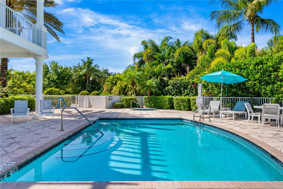 1100 Baywood Drive