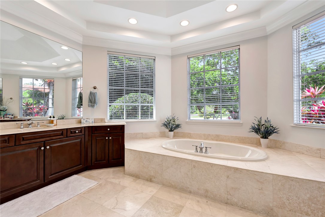 1100 Baywood Drive