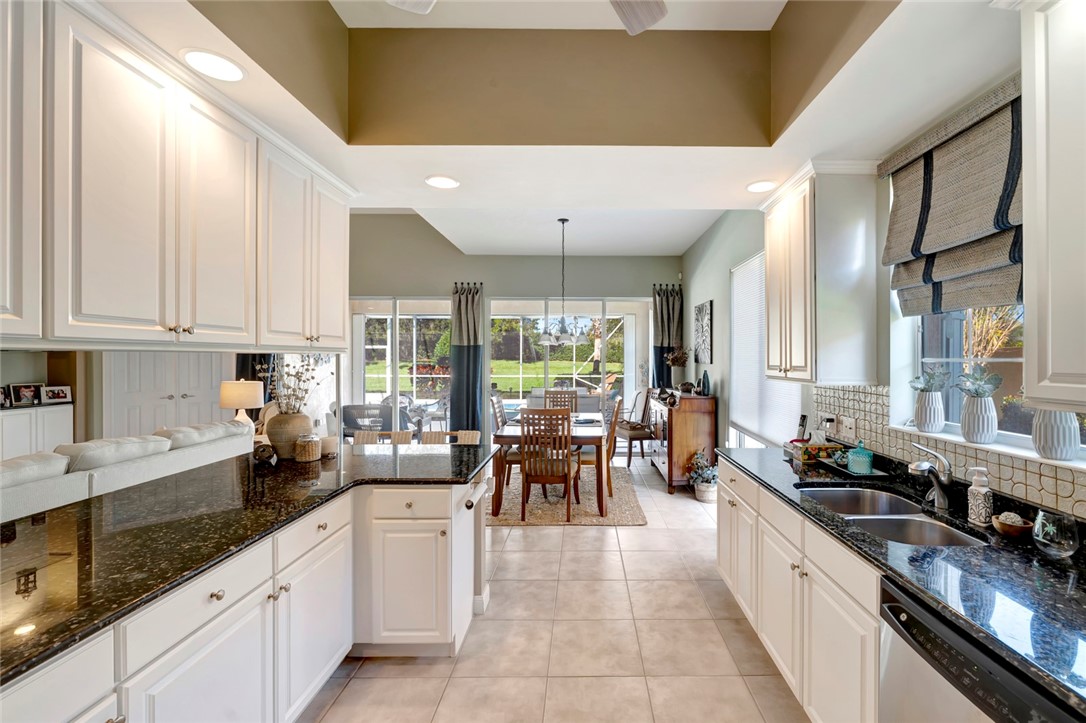 5227 Eleuthra Circle