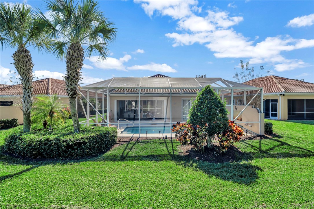 5227 Eleuthra Circle