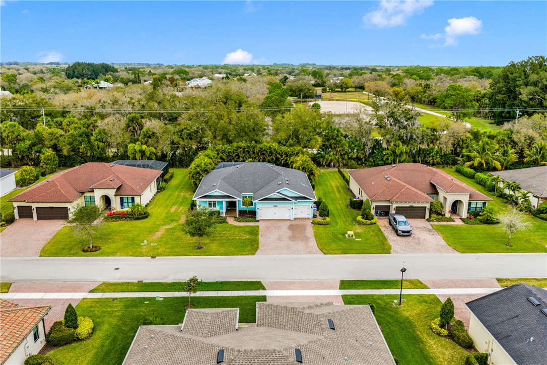 6213 Arcadia Square