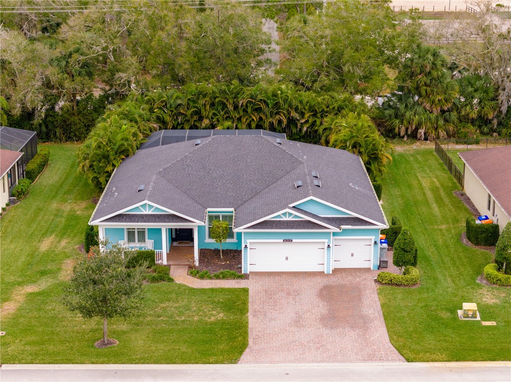 6213 Arcadia Square