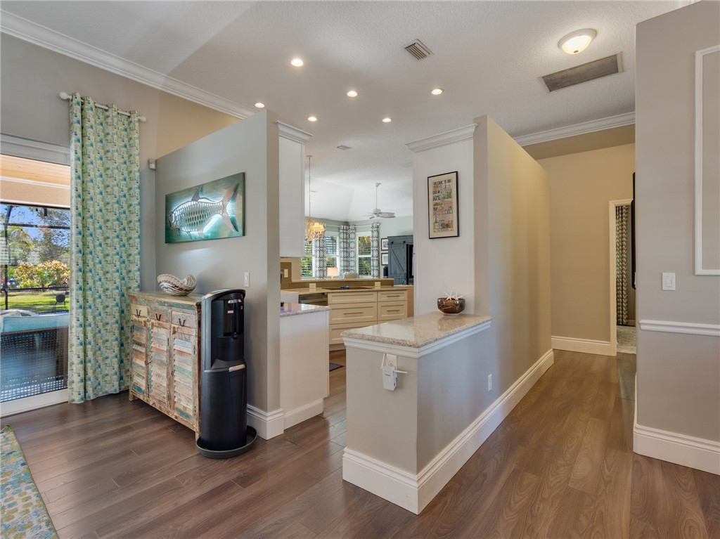 469 SW Sanctuary Place