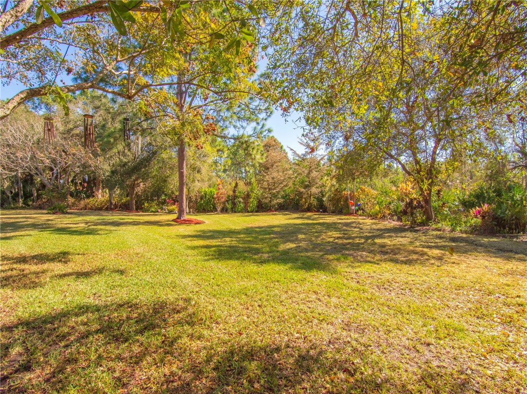 469 SW Sanctuary Place