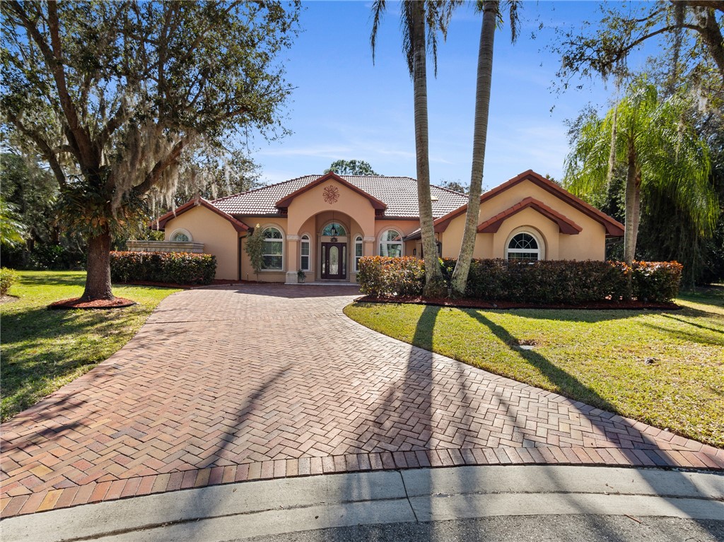 469 SW Sanctuary Place