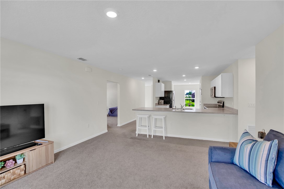938 Clearmont Street