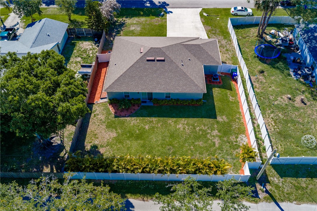 938 Clearmont Street