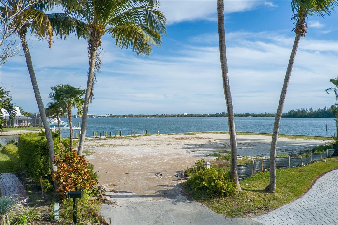 3 Sailfish Road