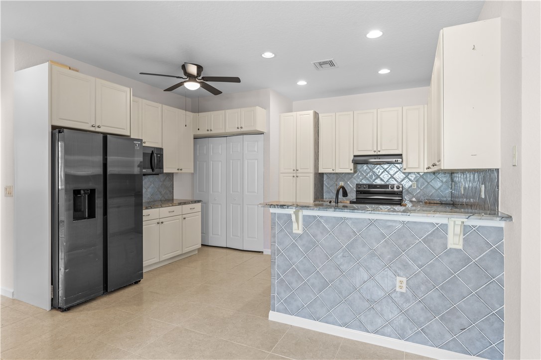 819 Middleton Drive SW