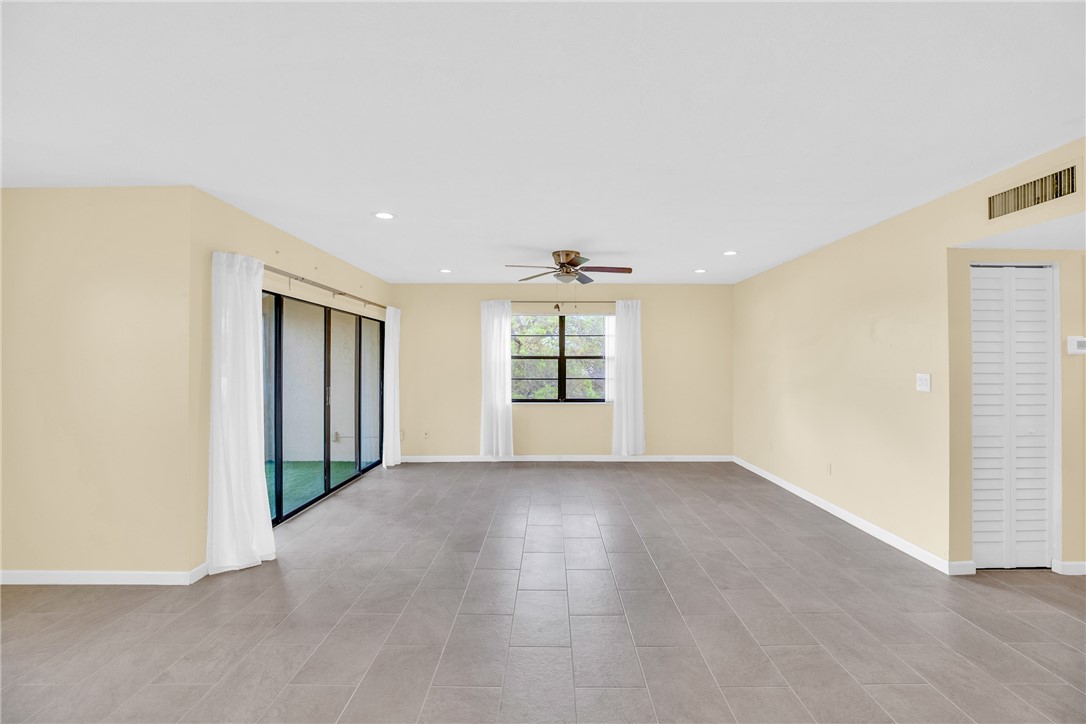 2050 Oleander Boulevard 301