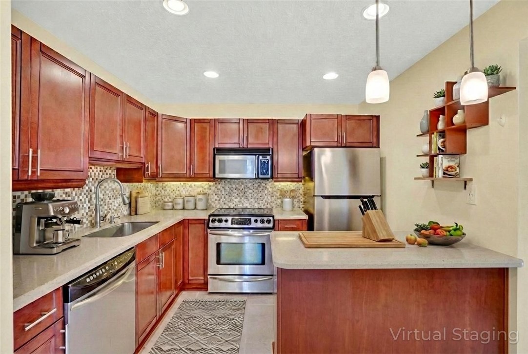 2050 Oleander Boulevard 301