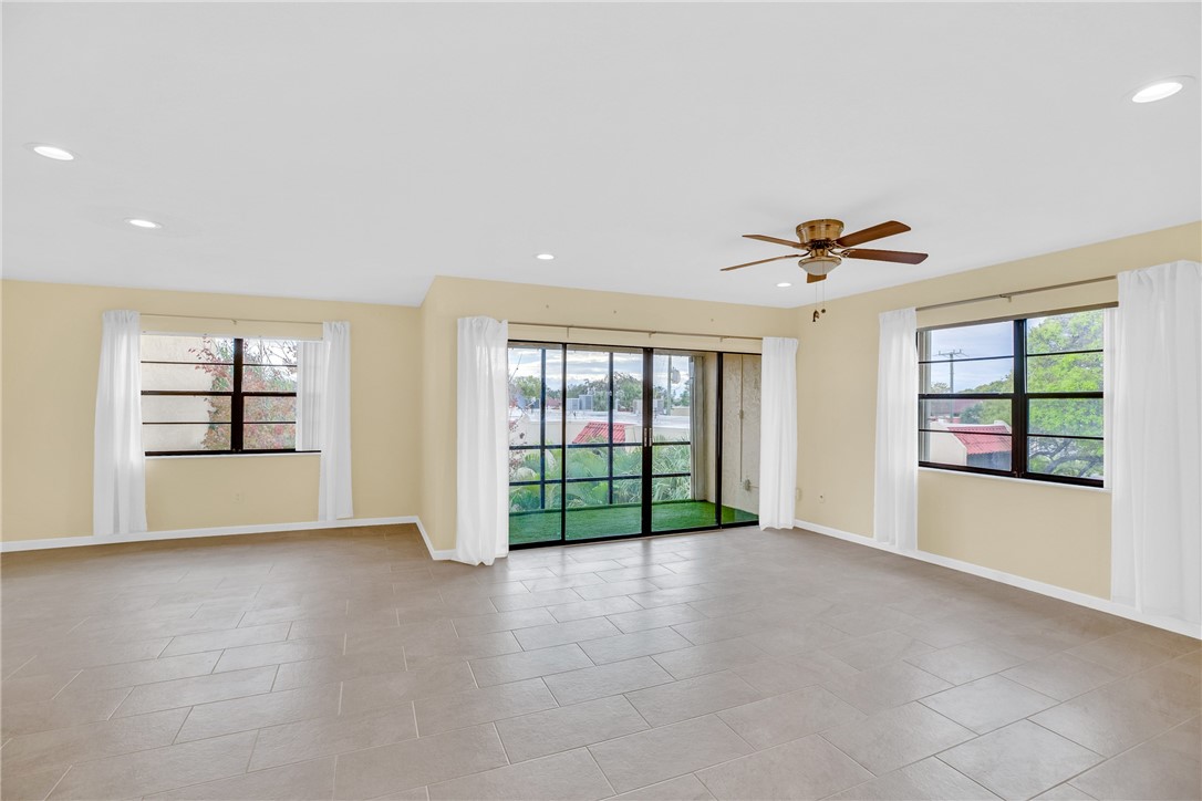2050 Oleander Boulevard 301