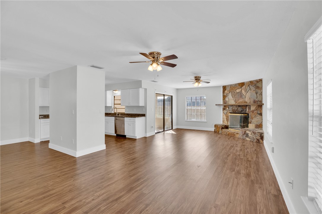 2845 1st Lane