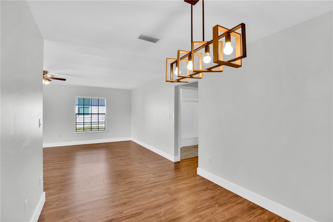 2845 1st Lane