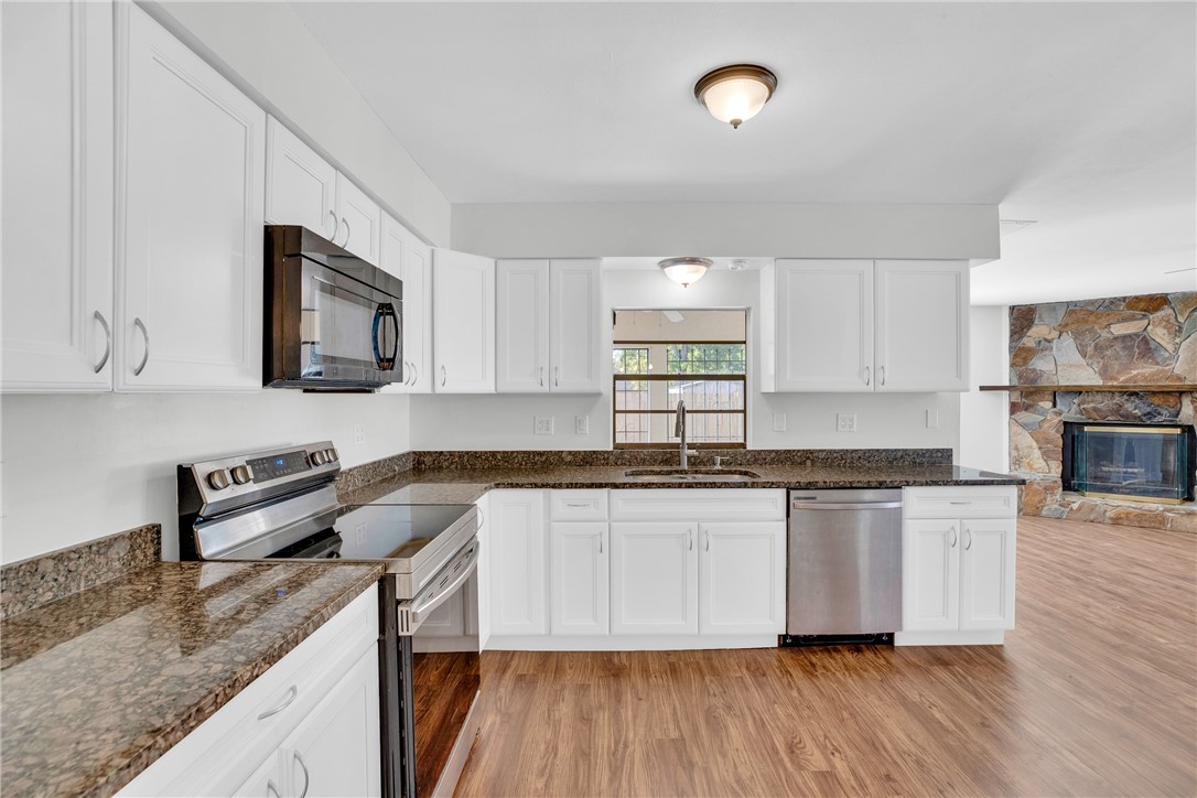 2845 1st Lane