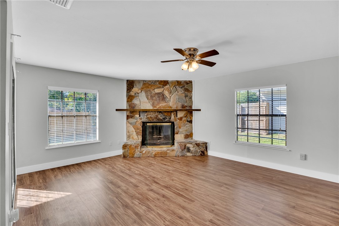 2845 1st Lane