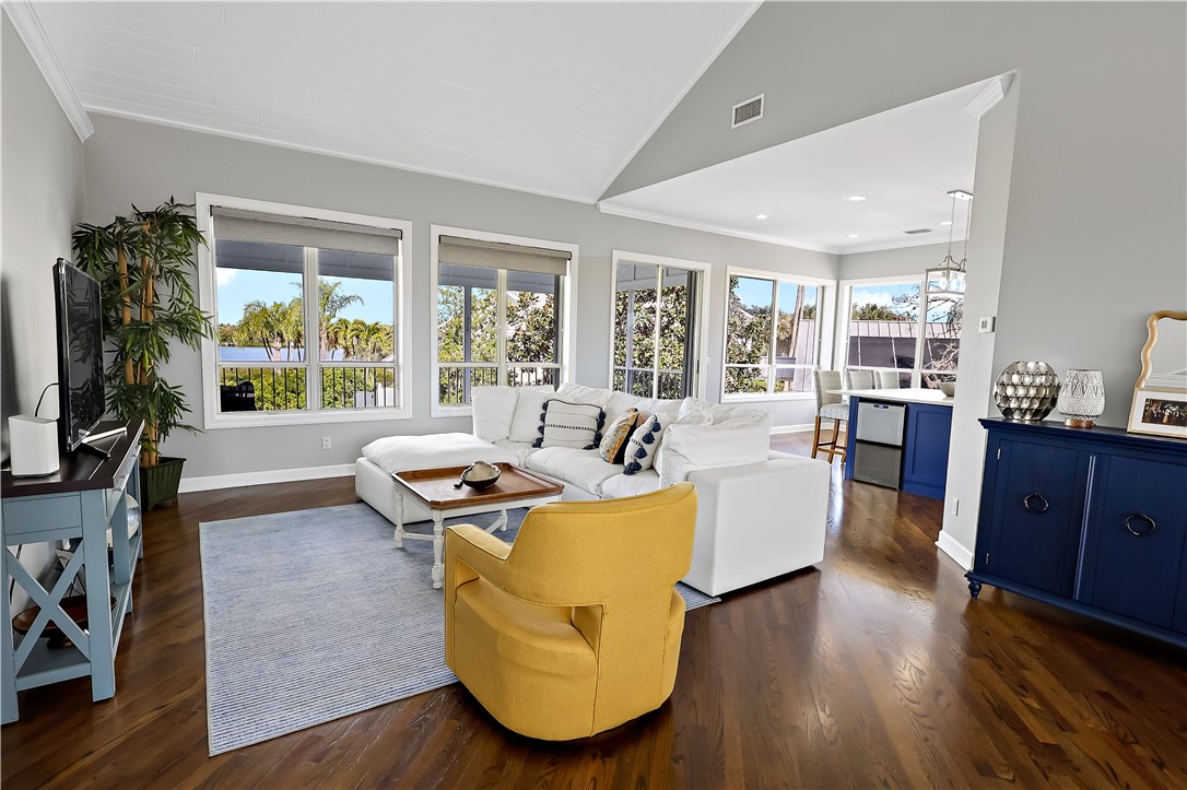8485 Seacrest Drive