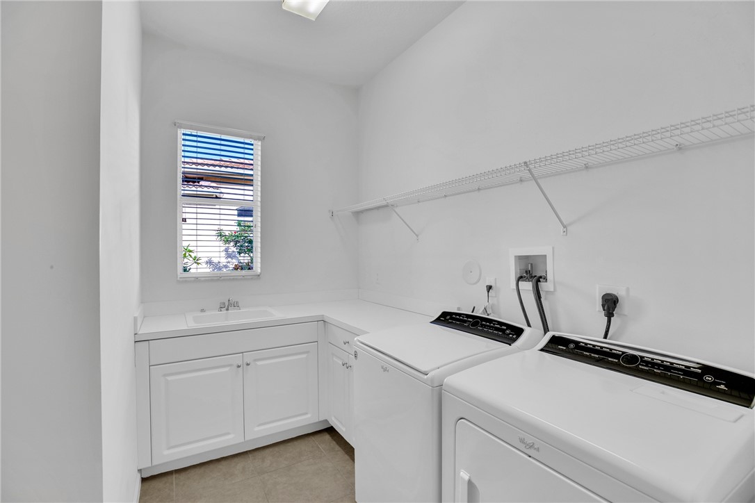 1940 Newmark Circle SW