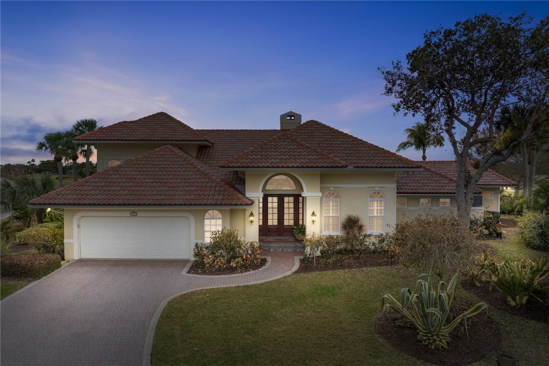 1885 Paseo Del Lago Lane