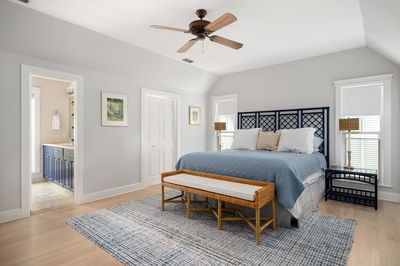 1190 Bounty Boulevard