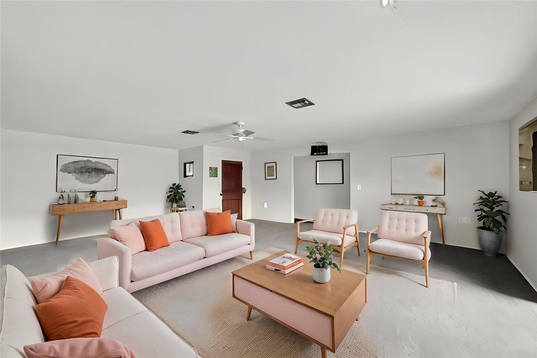 15 Tarpon Drive