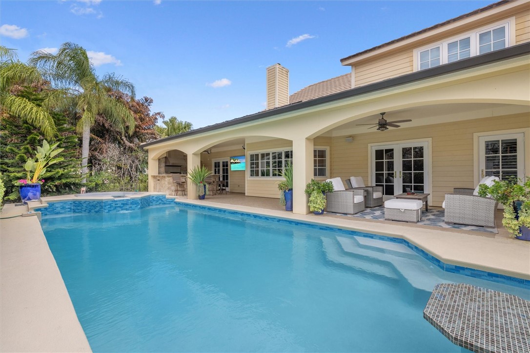 681 N Tomahawk Trail