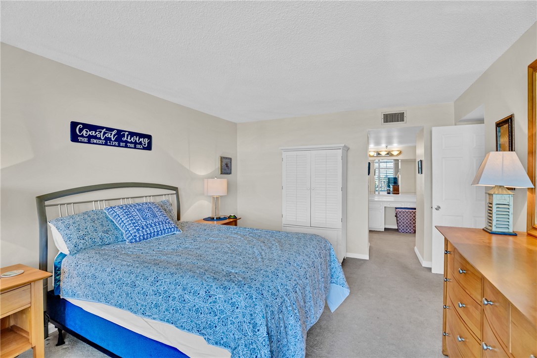 2400 S Ocean Drive 4103