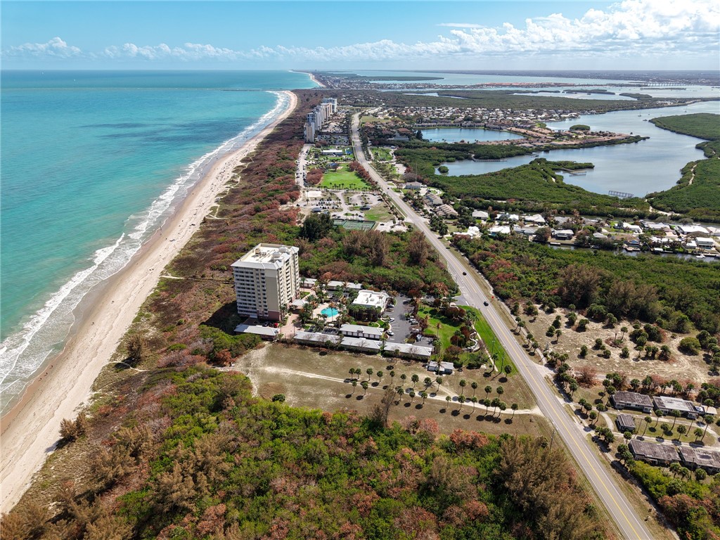 3704 N Highway A1A None