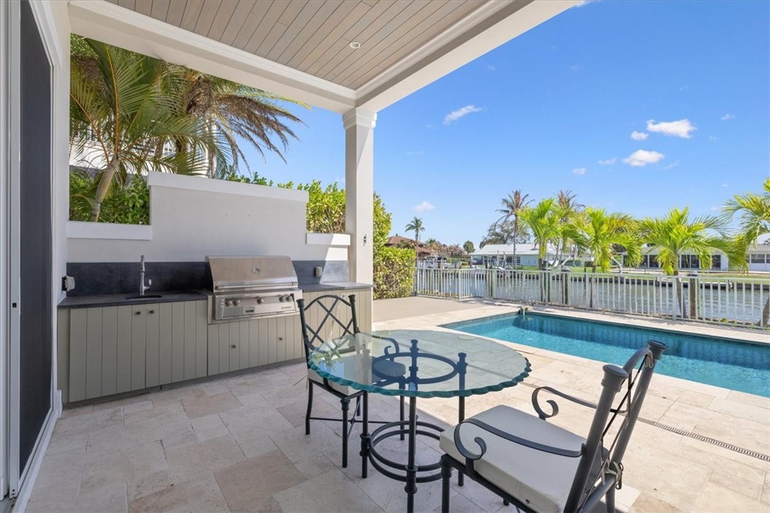 21 Royal Palm Point C
