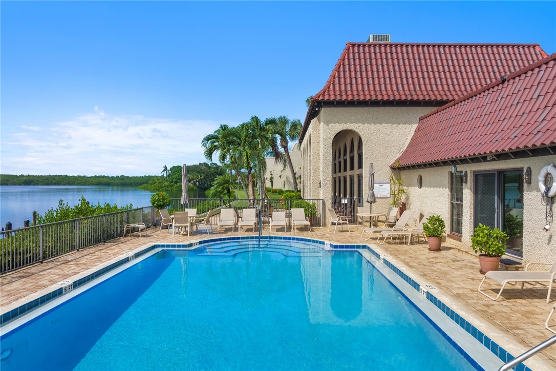 5151 Highway A1A None 506