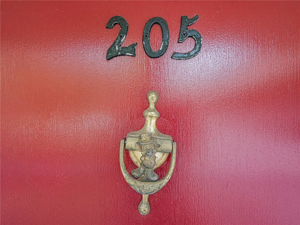6 Vista Gardens Trail 205