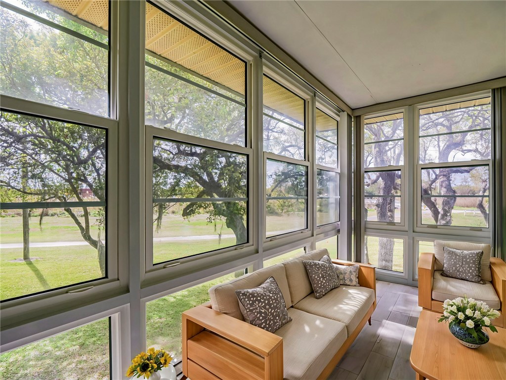 6 Vista Gardens Trail 205