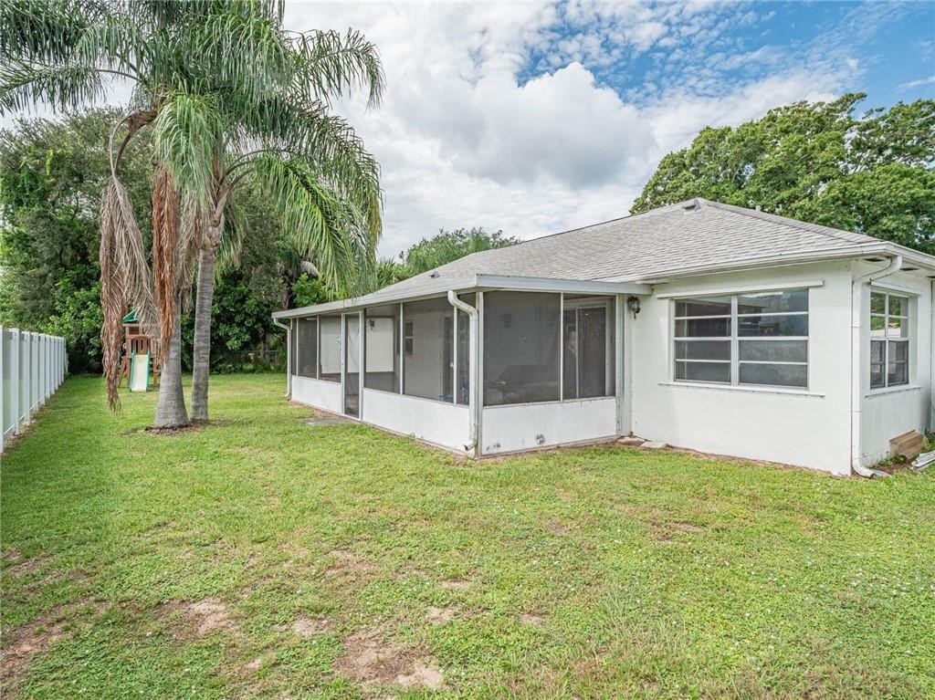 1902 4th Avenue