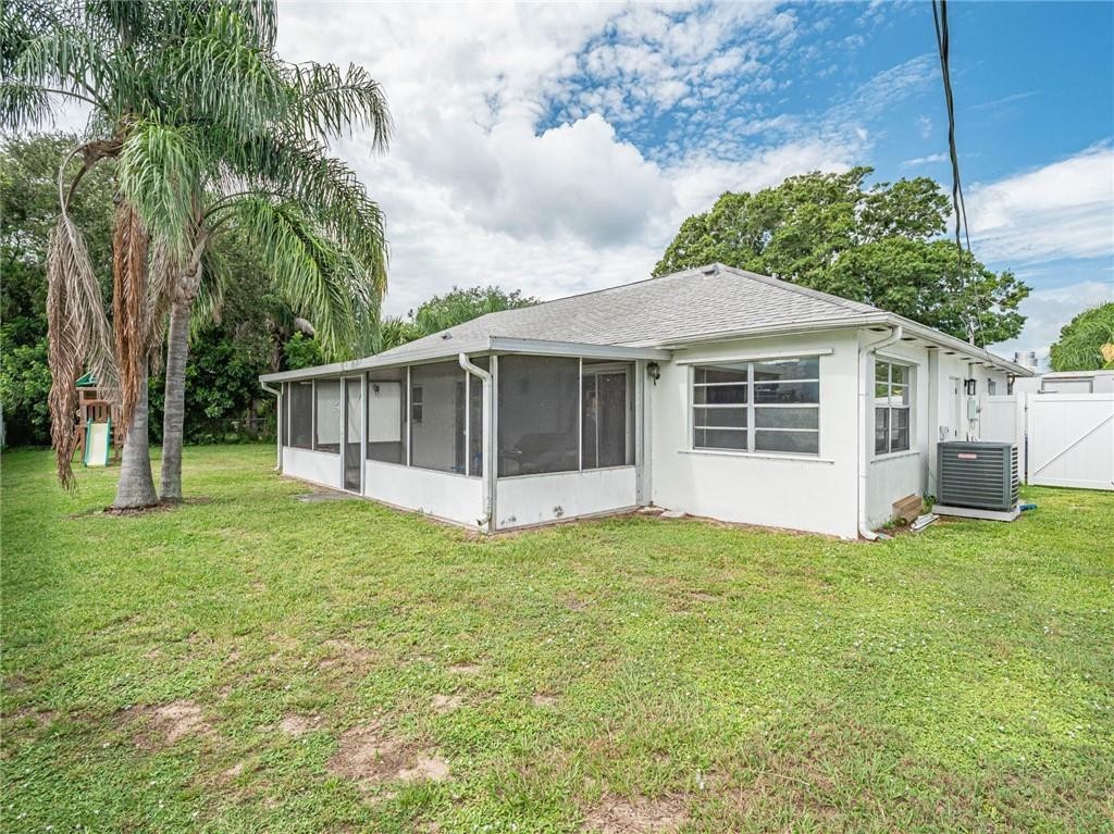 1902 4th Avenue