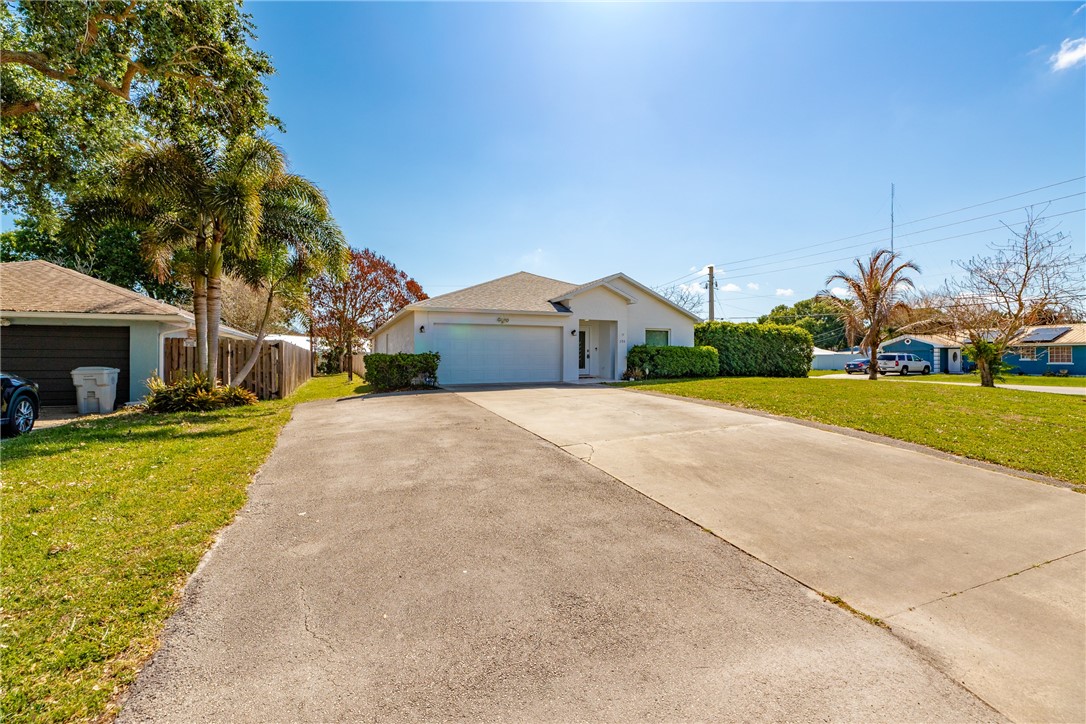 206 10th Court